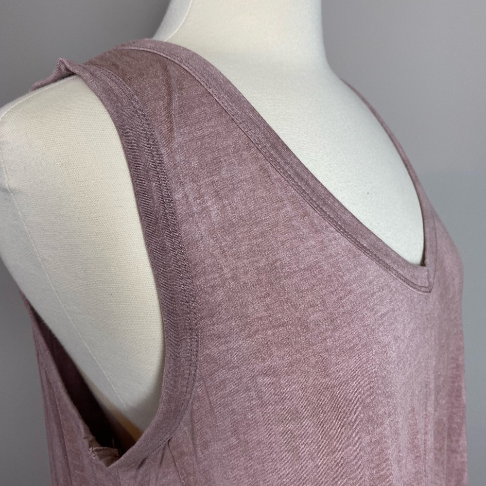 Boutique x Royal & Reese Front Tie Sleeveless Tank Blouse Buttery Soft Mauve LG - Picture 2 of 8